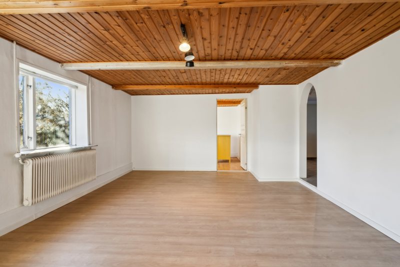 Property image number 3