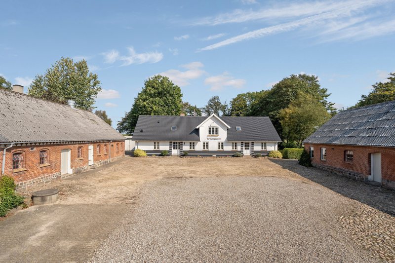 Property image number 1
