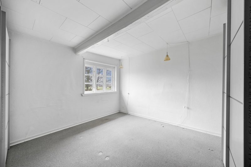 Property image number 9