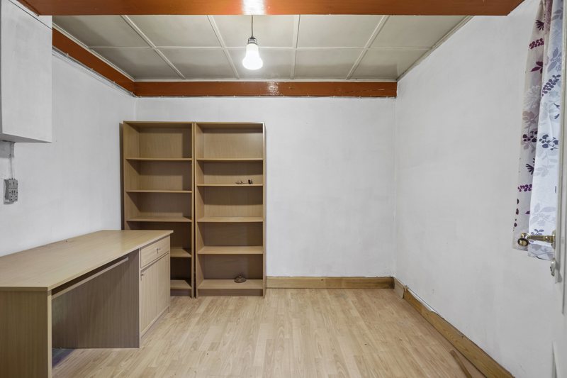 Property image number 8