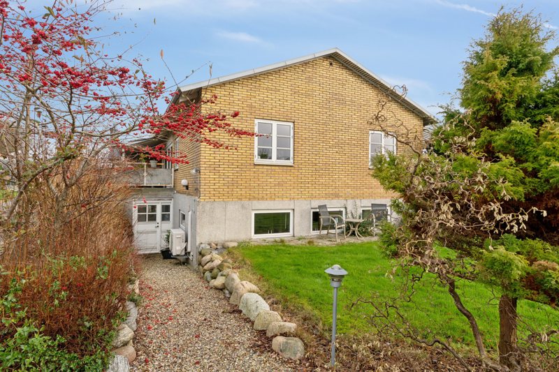 Property image number 2
