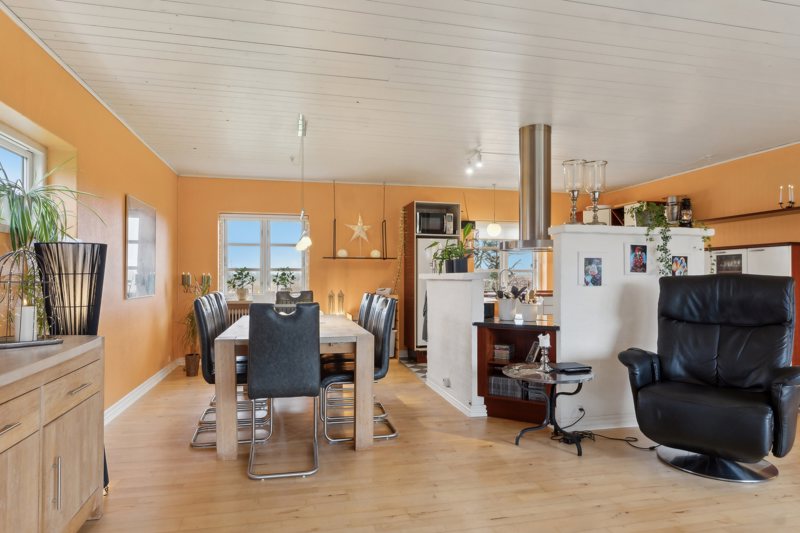 Property image number 8
