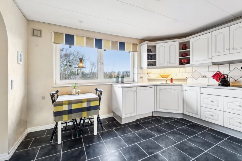 Property image number 9