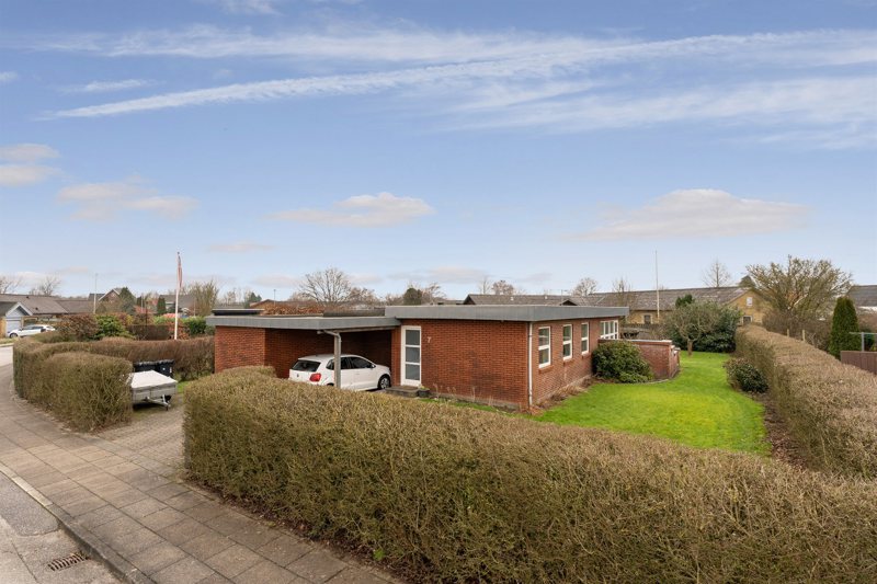 Property image number 2