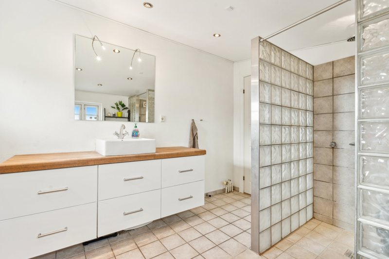 Property image number 9