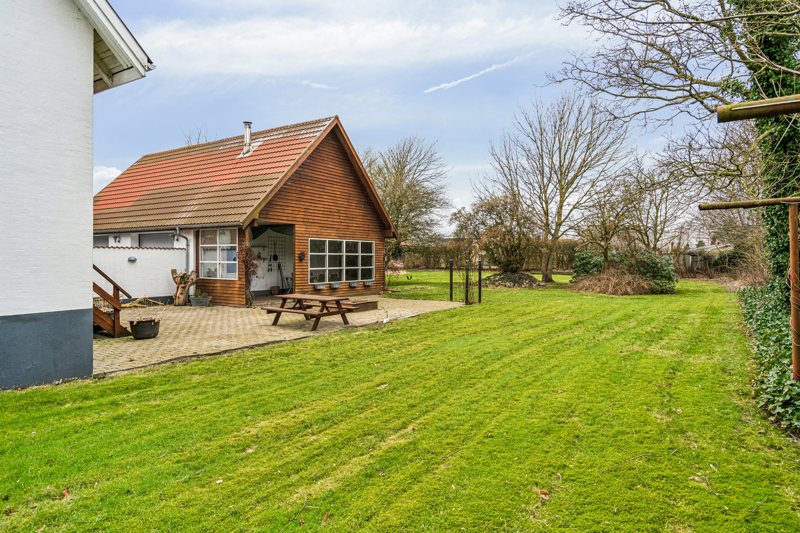 Property image number 3