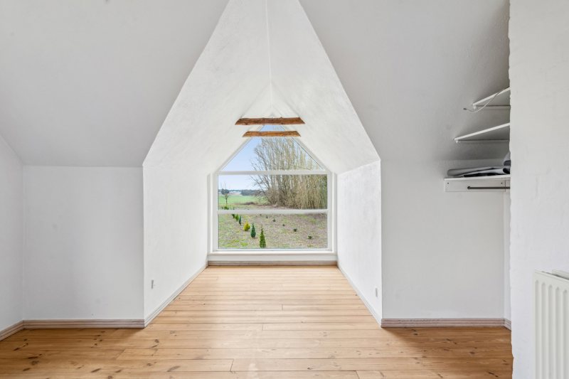 toggle-gallery-image