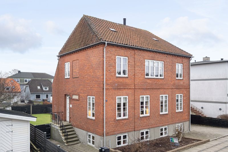 Property image number 1
