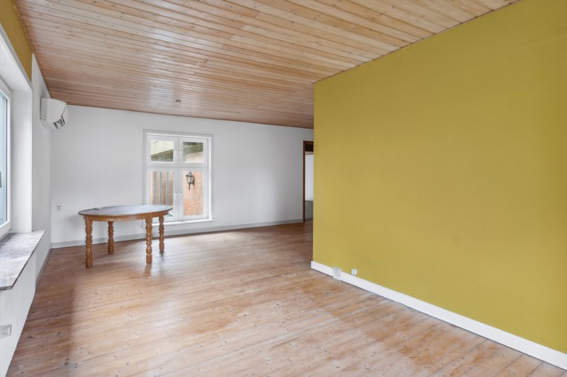 Property image number 6