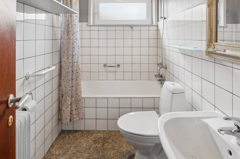 Property image number 9
