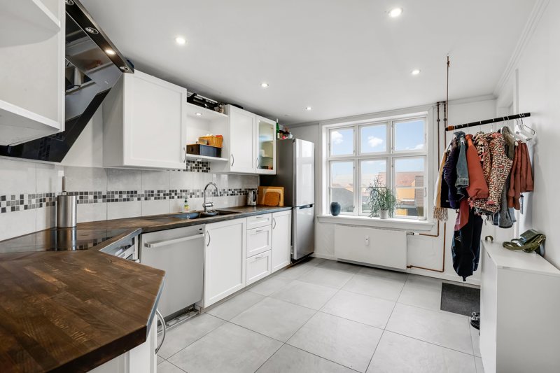Property image number 3
