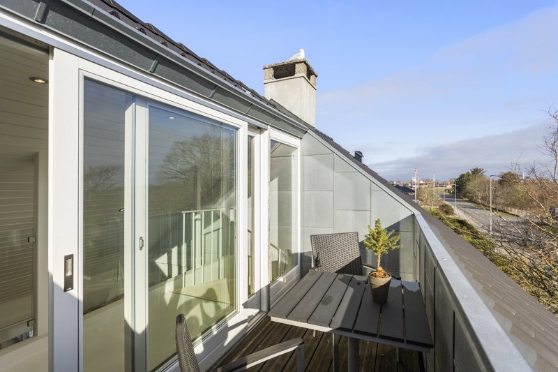 Property image number 8