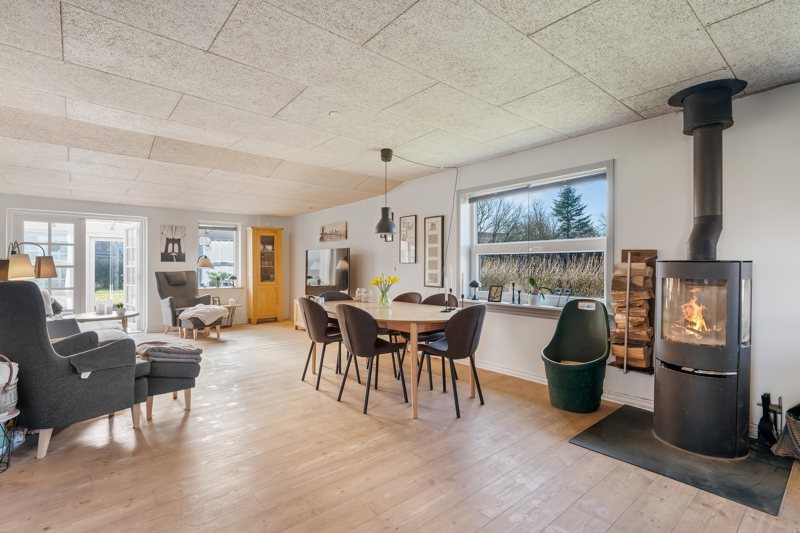 Property image number 6