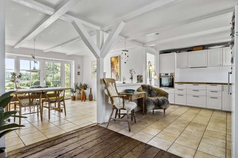 Property image number 6