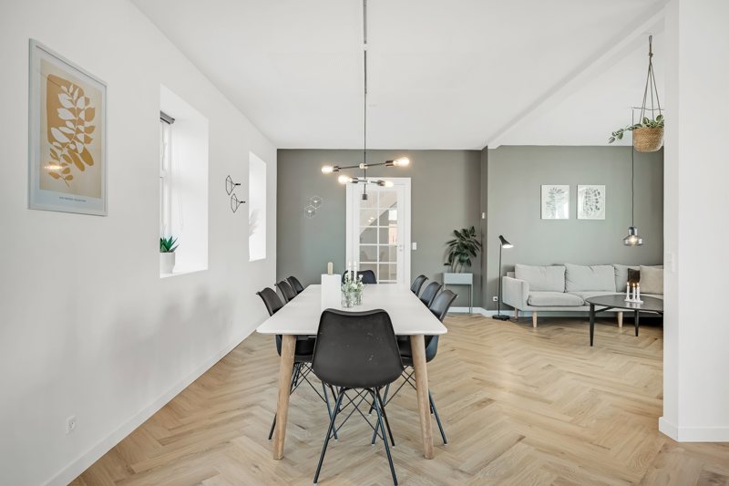Property image number 8