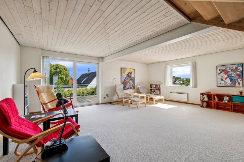 Property image number 6