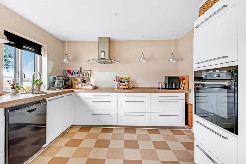 Property image number 5