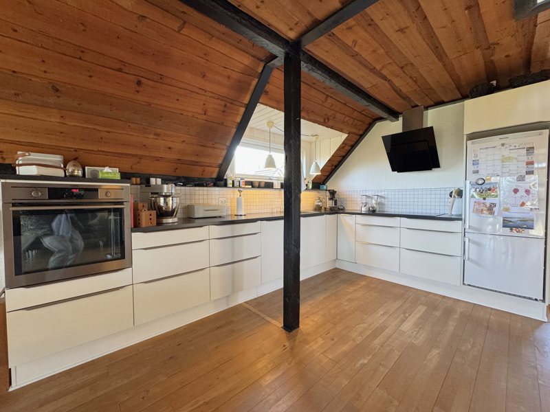Property image number 8