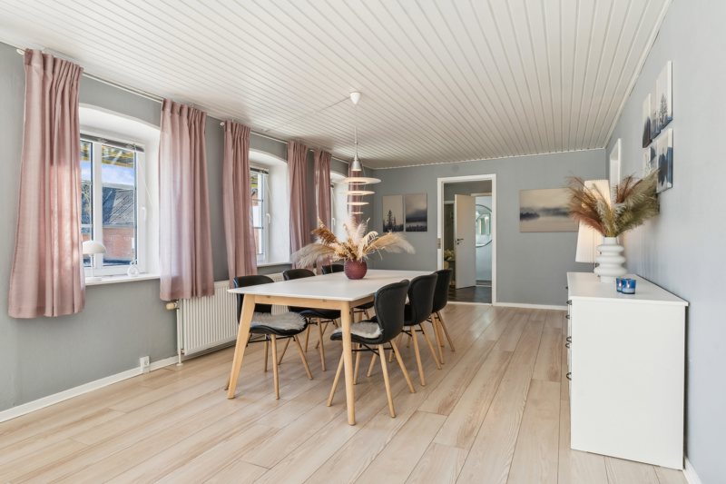 Property image number 8