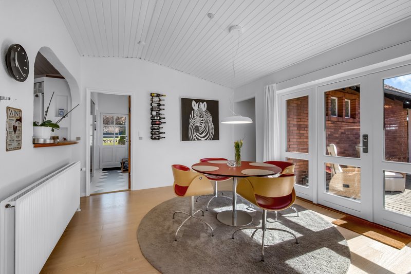 Property image number 8