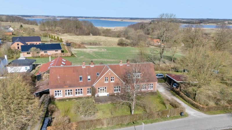 Property image number 1