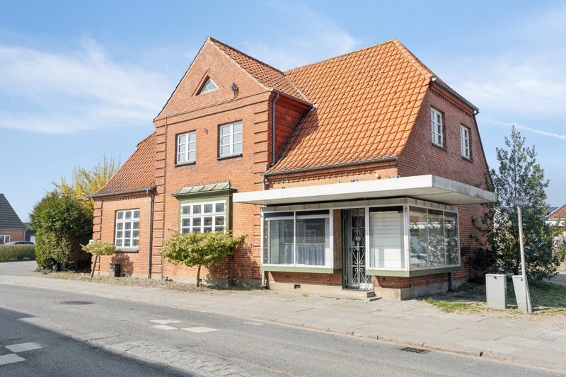 Property image number 2