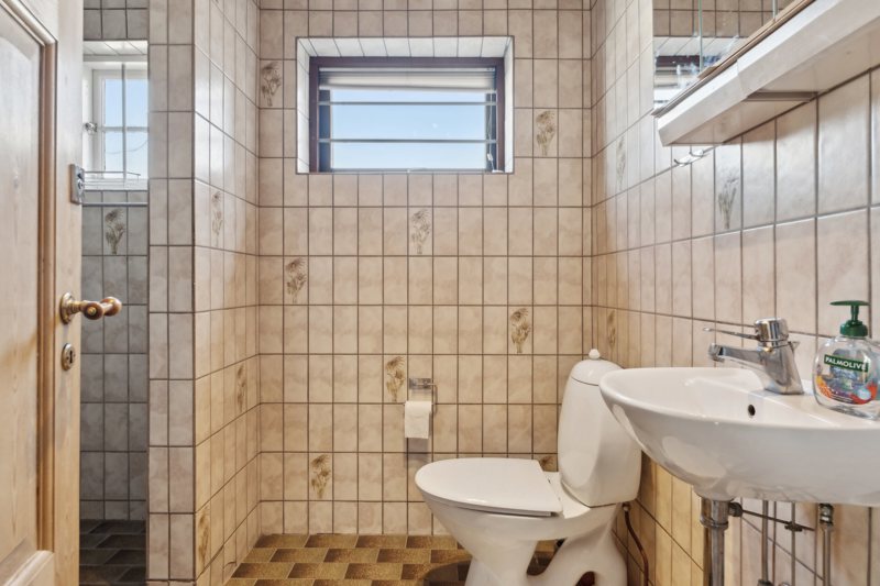Property image number 8
