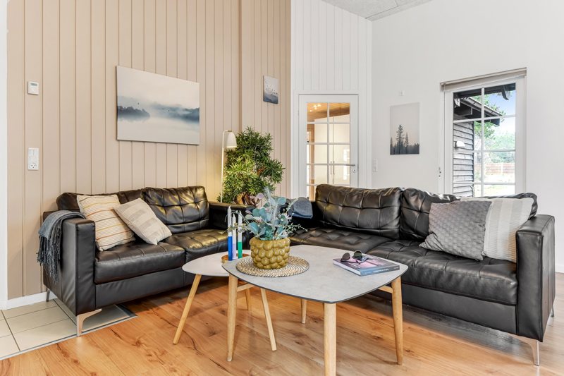 Property image number 2