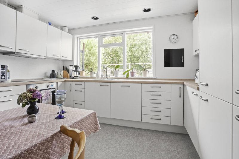 Property image number 8