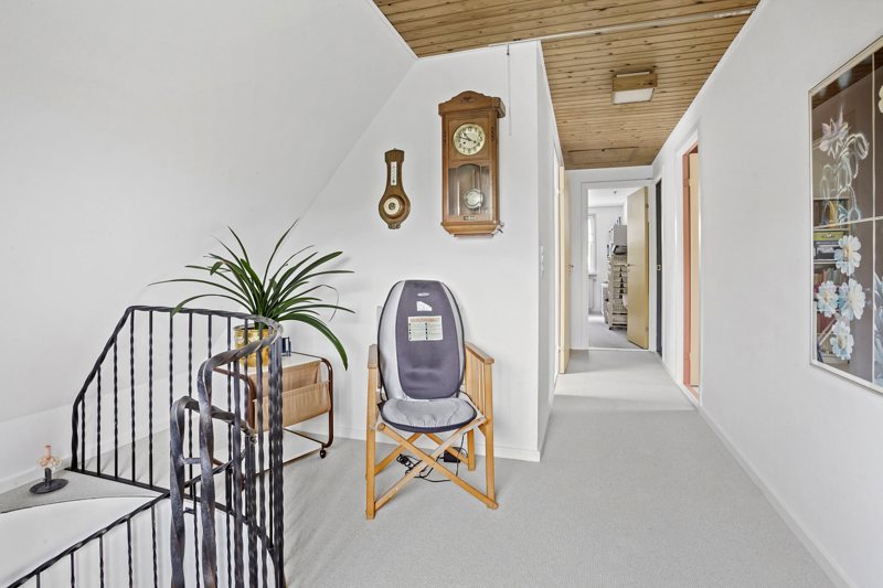 toggle-gallery-image