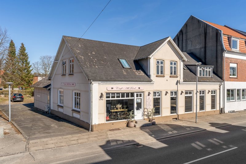 Property image number 2