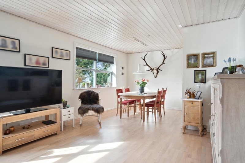 Property image number 8
