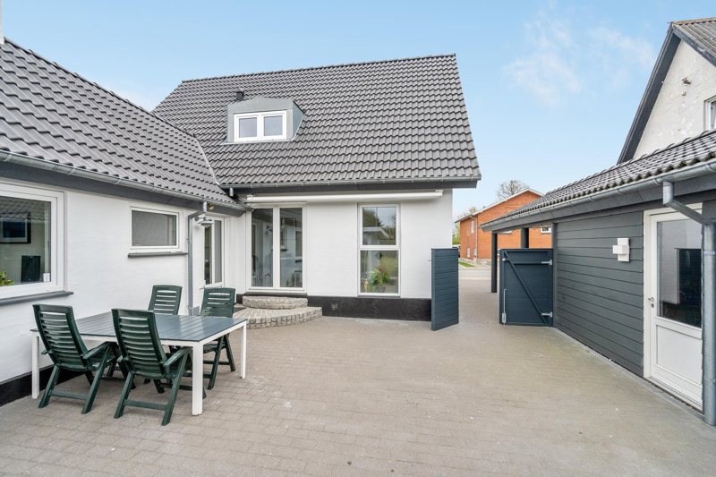Property image number 1
