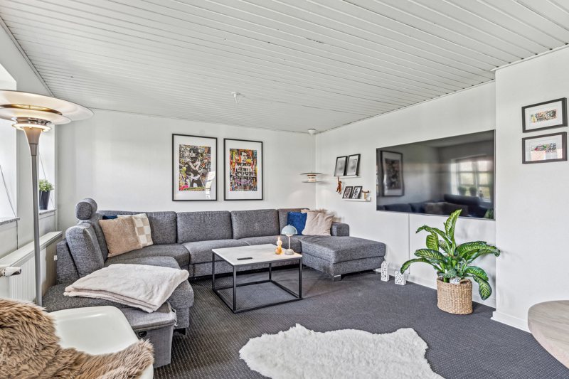 Property image number 8