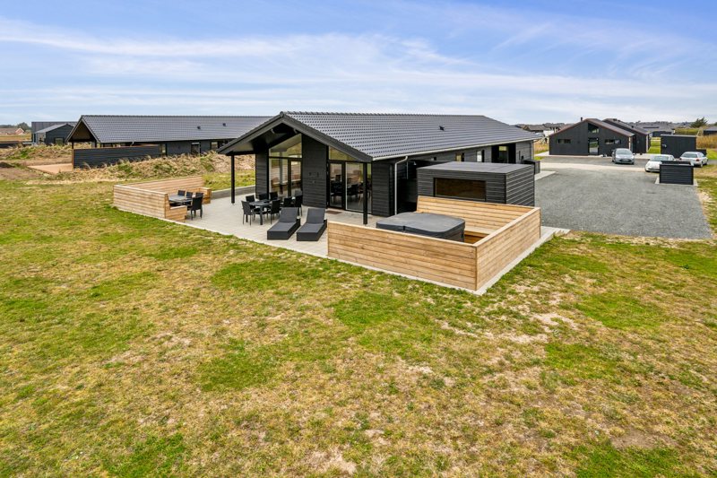 Property image number 2