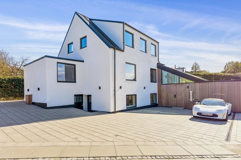 Property image number 3