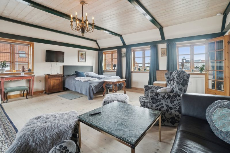 Property image number 6
