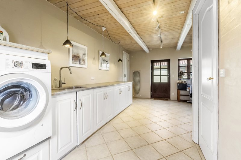 Property image number 3