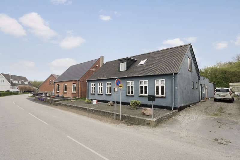 Property image number 2