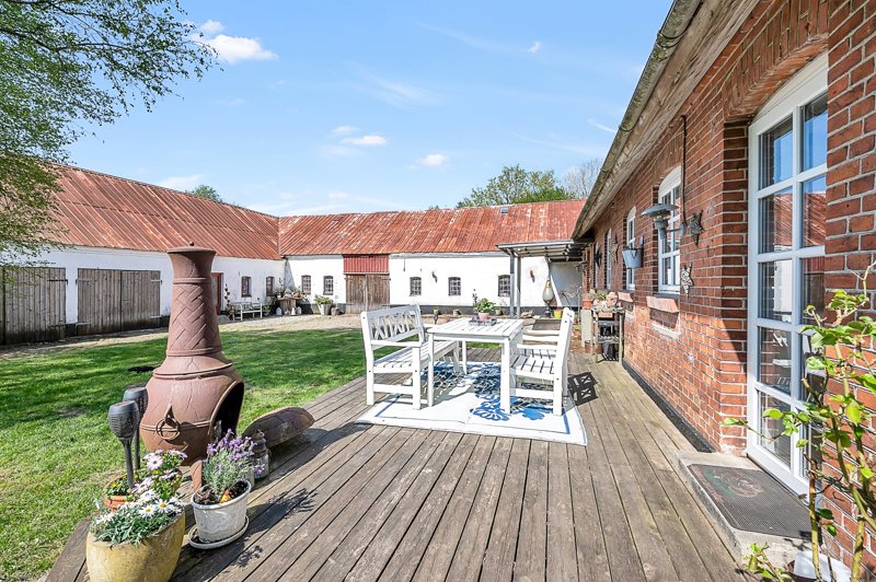 Property image number 3