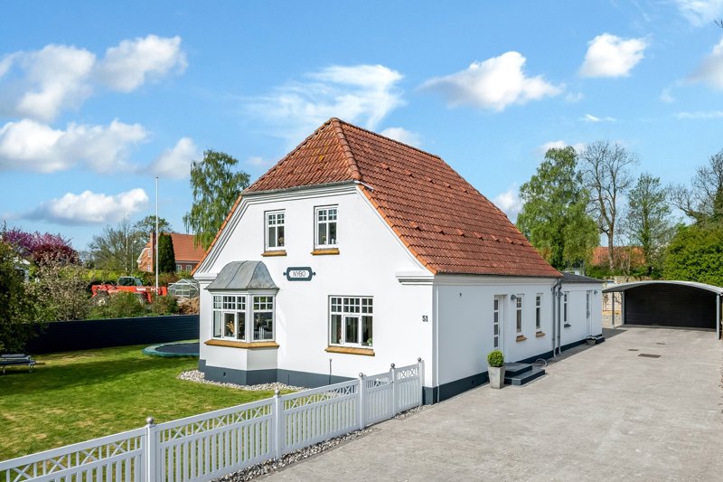 Property image number 1