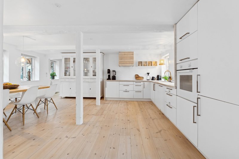 Property image number 8