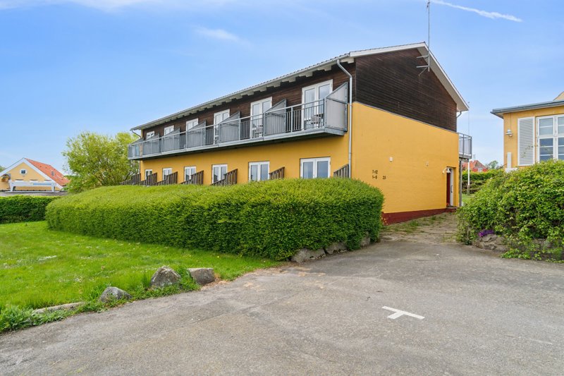 Property image number 2