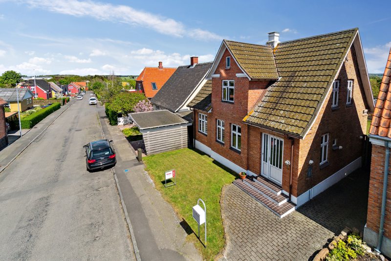 Property image number 2