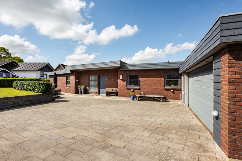 Property image number 3