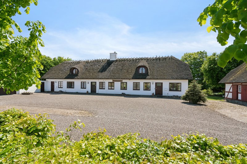 Property image number 2