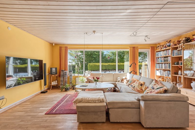 Property image number 8