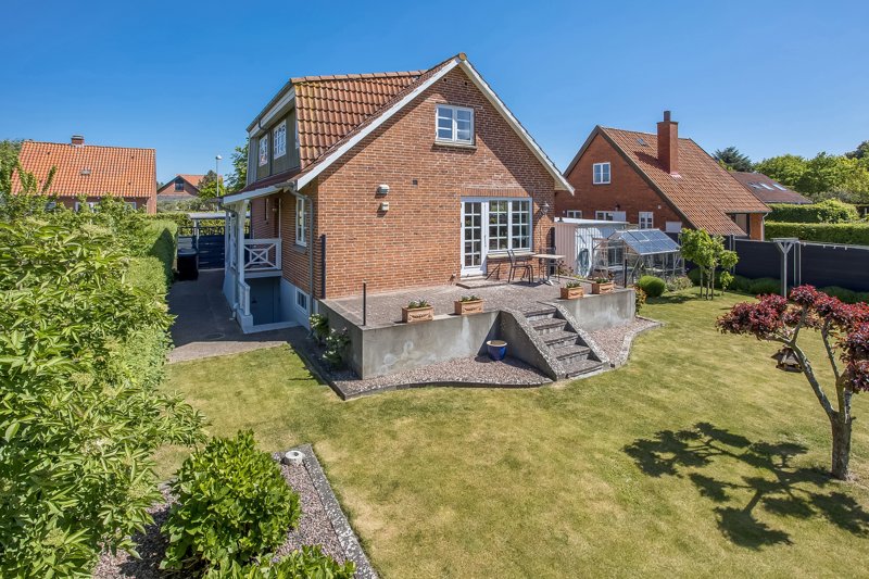 Property image number 2