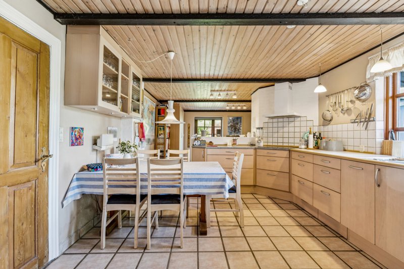 Property image number 6