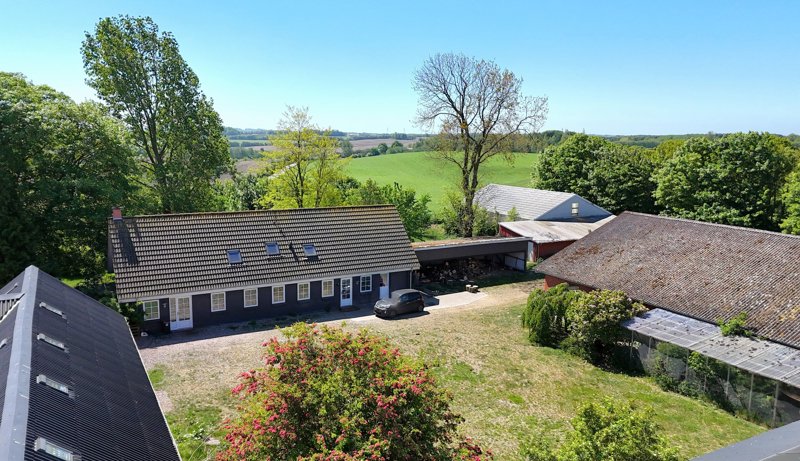 Property image number 2